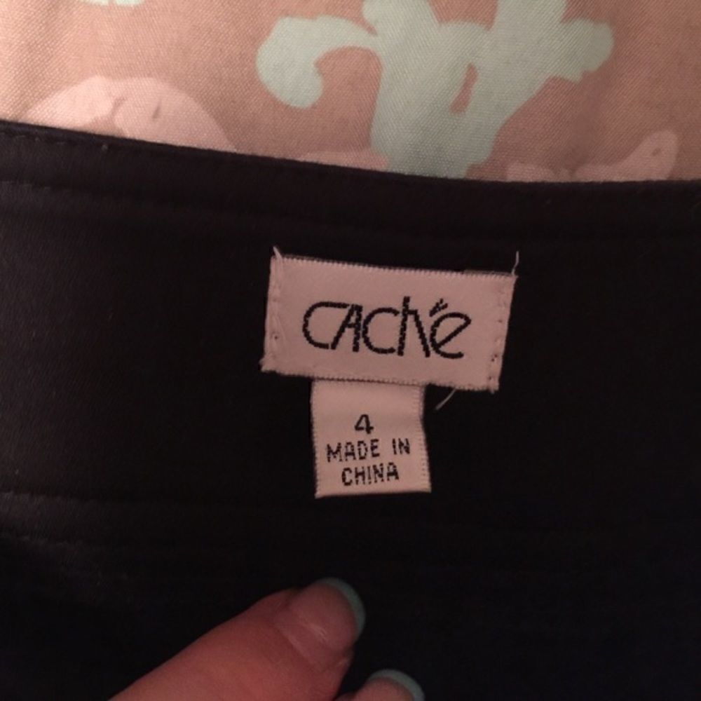🎉Last deal  🎉Cache Capri 👩 - Picture 3 of 4